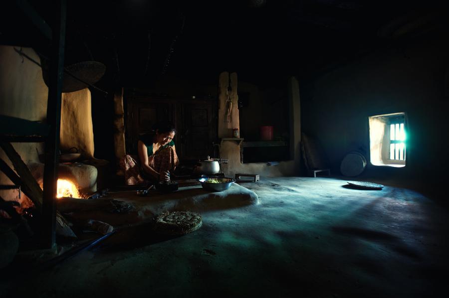 Meal preparation, Rinescot/Nepal